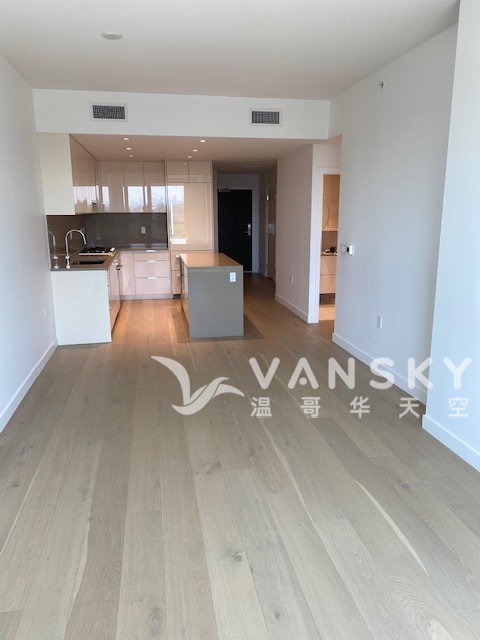 260401163807_sitting room and kitchen.jpg